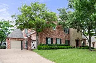 7008 Shalimar Ct, Colleyville, TX 76034 - Photo 2