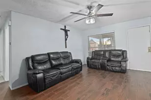 3110 Sandra Ln, Rowlett, TX 75088 - Photo 4