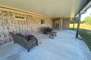 308 N Douglas, Bogata, TX 75417 - Photo 18