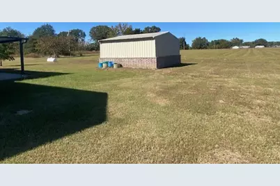 308 N Douglas, Bogata, TX 75417 - Photo 20