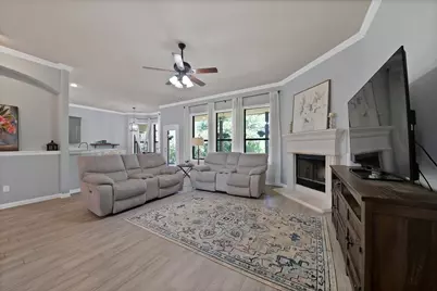 402 Valley View Court, Aledo, TX 76008 - Photo 8