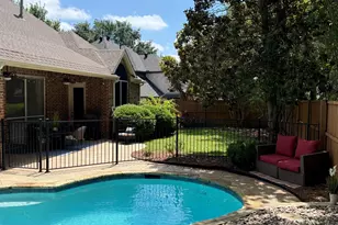 2812 Stafford Ct, McKinney, TX 75072 - Photo 2