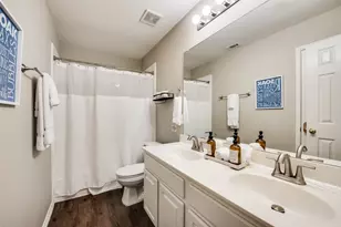 2732 Excalibur Dr, Grand Prairie, TX 75052 - Photo 30