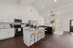 2612 Dove Trail, Granbury, TX 76048 - Photo 8