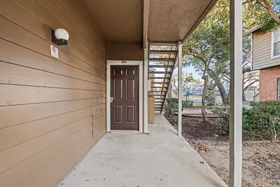 3607 W Northgate Drive #113, Irving, TX 75062 - Photo 2