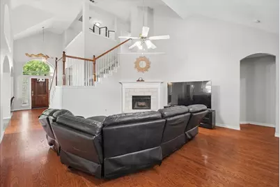 312 Foxglove Court, Grand Prairie, TX 75052 - Photo 12