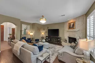 4304 Lone Oak Dr, Mansfield, TX 76063 - Photo 8