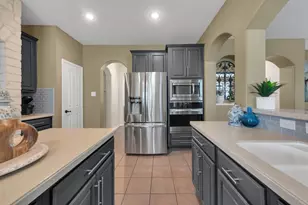 4304 Lone Oak Dr, Mansfield, TX 76063 - Photo 12