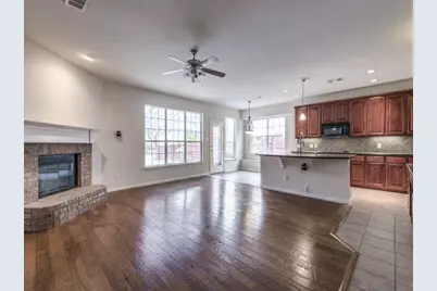 11699 Kingsville Drive, Frisco, TX 75035 - Photo 4