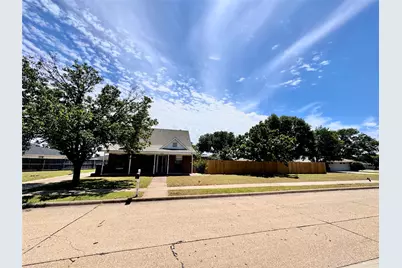 2006 Toulon Lane, Carrollton, TX 75007 - Photo 18