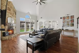 3048 Larreta, Grand Prairie, TX 75054 - Photo 12