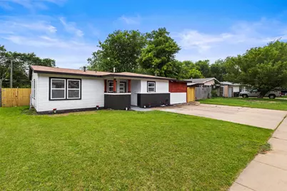 2006 Ridgeway Street, Arlington, TX 76010 - Photo 2