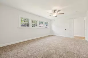 6427 Howard Ave, Dallas, TX 75227 - Photo 16