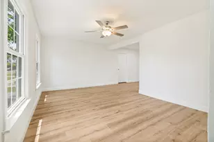 6427 Howard Ave, Dallas, TX 75227 - Photo 4