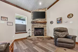 7575 County Road 3522 Rd, Quinlan, TX 75474 - Photo 6