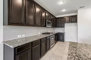 1708 Yellowthroat Dr, Little Elm, TX 75068 - Photo 10