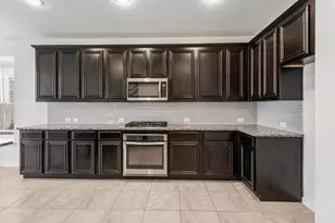 1708 Yellowthroat Dr, Little Elm, TX 75068 - Photo 10