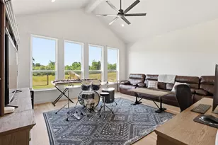 434 Younger Ranch Rd, Azle, TX 76020 - Photo 16