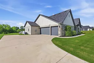 434 Younger Ranch Rd, Azle, TX 76020 - Photo 2