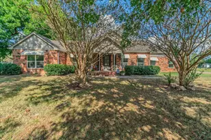 1916 Church St, Sulphur Springs, TX 75482 - Photo 2