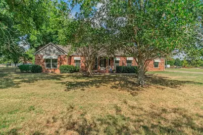 1916 Church Street, Sulphur Springs, TX 75482 - Photo 32