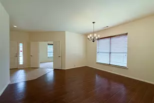 6820 Algarve Dr, Denton, TX 76210 - Photo 8