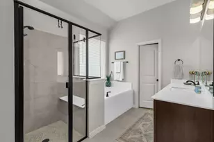 1036 Northern Oaks Ct, Springtown, TX 76082 - Photo 20