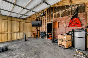 1036 Northern Oaks Ct, Springtown, TX 76082 - Photo 40