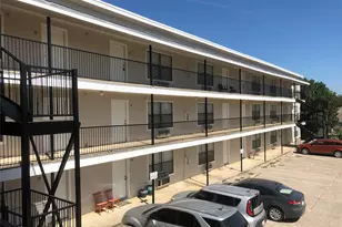 701 W Sycamore St, Denton, TX 76201 - Photo 12