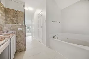 2453 Ravenhurst Dr, Plano, TX 75025 - Photo 18