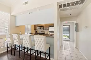 1109 Calico Ln, Arlington, TX 76011 - Photo 30