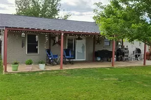 191 Hampton St, Graham, TX 76450 - Photo 16
