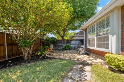 3784 Lakeway Court, Addison, TX 75001 - Photo 30