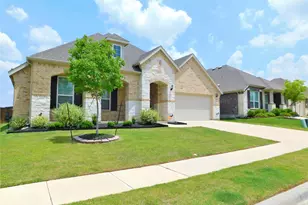 1321 Millican Ln, Aubrey, TX 76227 - Photo 4