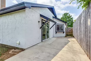 1505 Gentle Wind Dr, Arlington, TX 76018 - Photo 16
