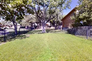 1425 Blackhawk Cir, Granbury, TX 76048 - Photo 28