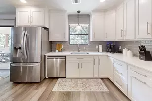 1425 Blackhawk Cir, Granbury, TX 76048 - Photo 14