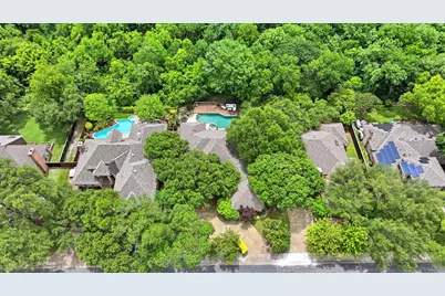 8710 Sanshire Avenue, Dallas, TX 75231 - Photo 38