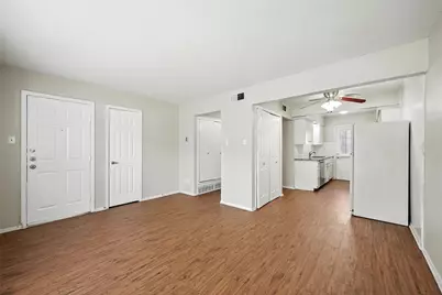 103 W Brown Street #6, Wylie, TX 75098 - Photo 2