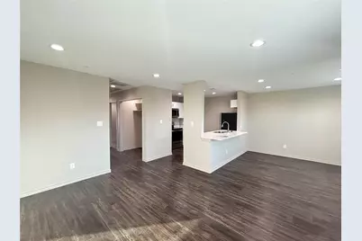 1203 S Clay Street #122, Ennis, TX 75119 - Photo 4