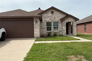 5801 Mountain Bluff Dr, Fort Worth, TX 76179 - Photo 2