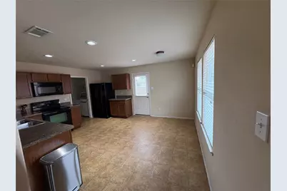 5801 Mountain Bluff Drive #50A, Fort Worth, TX 76179 - Photo 10