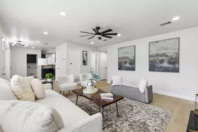 2069 Cameo Drive, Lewisville, TX 75067 - Photo 6