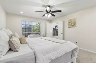 2069 Cameo Dr, Lewisville, TX 75067 - Photo 16
