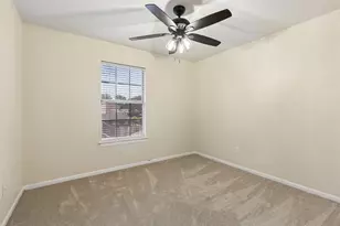2069 Cameo Dr, Lewisville, TX 75067 - Photo 20
