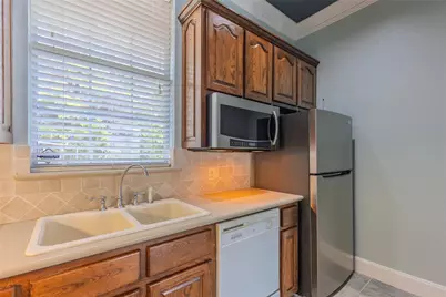 6400 Creekside Drive, Greenville, TX 75402 - Photo 36