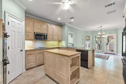 6400 Creekside Drive, Greenville, TX 75402 - Photo 14