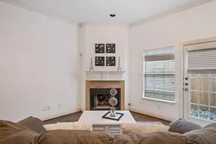 7 Stonebriar Ct, Dallas, TX 75206 - Photo 6