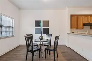 7 Stonebriar Ct, Dallas, TX 75206 - Photo 8