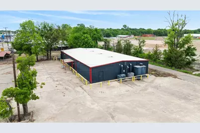 1734 N Main Street, Paris, TX 75460 - Photo 18